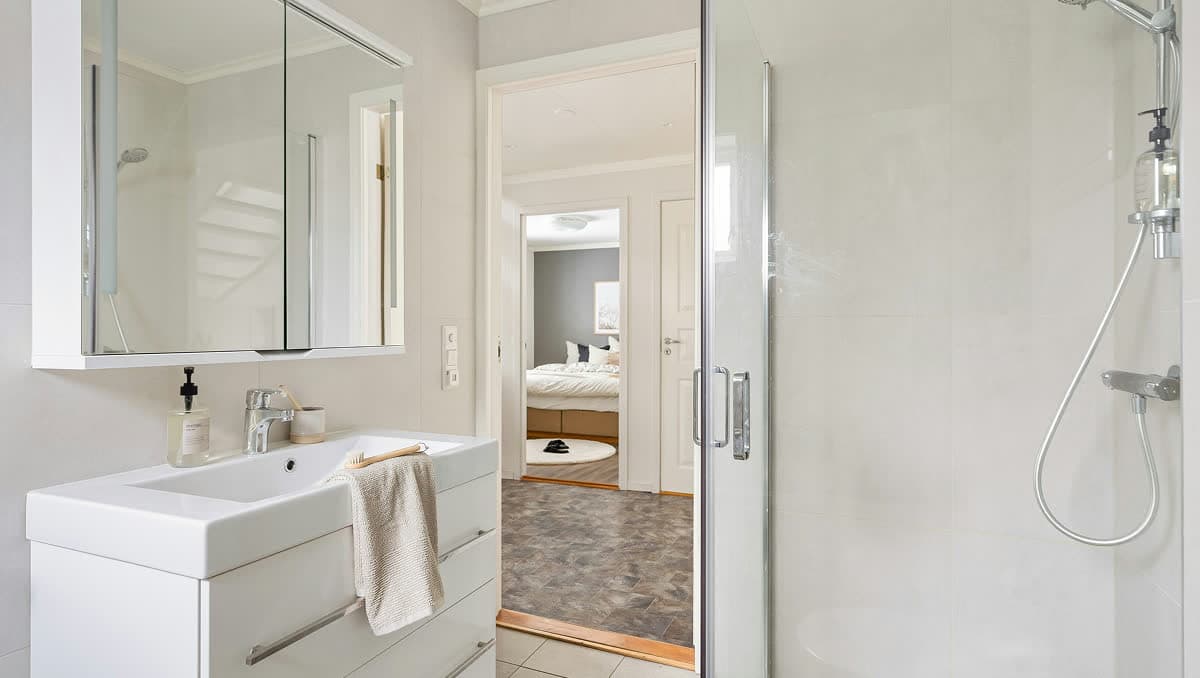 Marketing & Showings